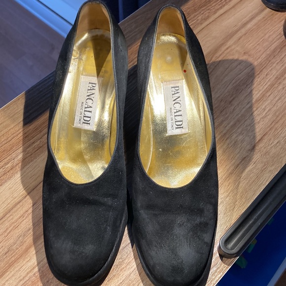 Black suede shoes size 7.5 - Picture 6 of 6